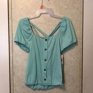 Cute top - Size M - NWT